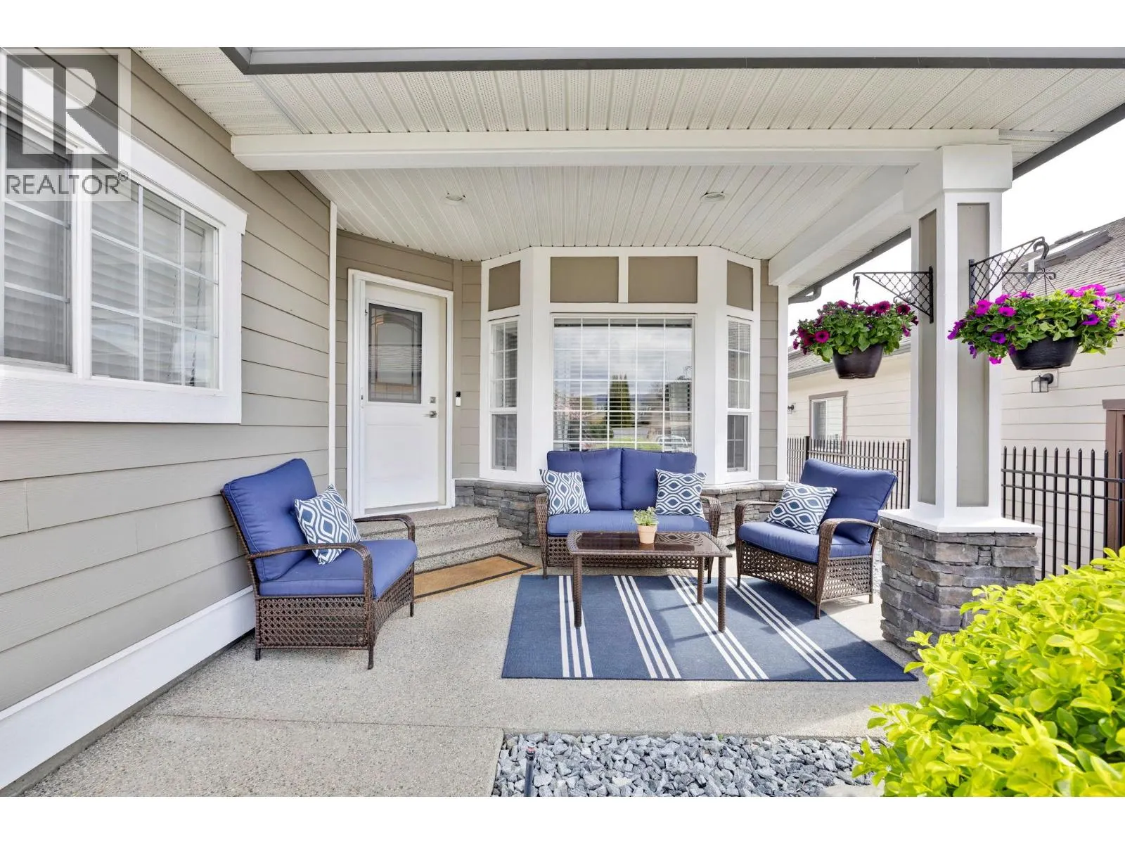 2173 Mimosa Drive