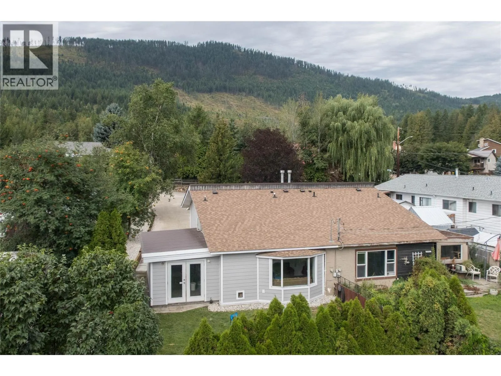 2689 Balsam Lane