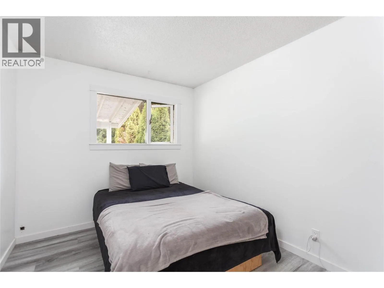 2689 Balsam Lane