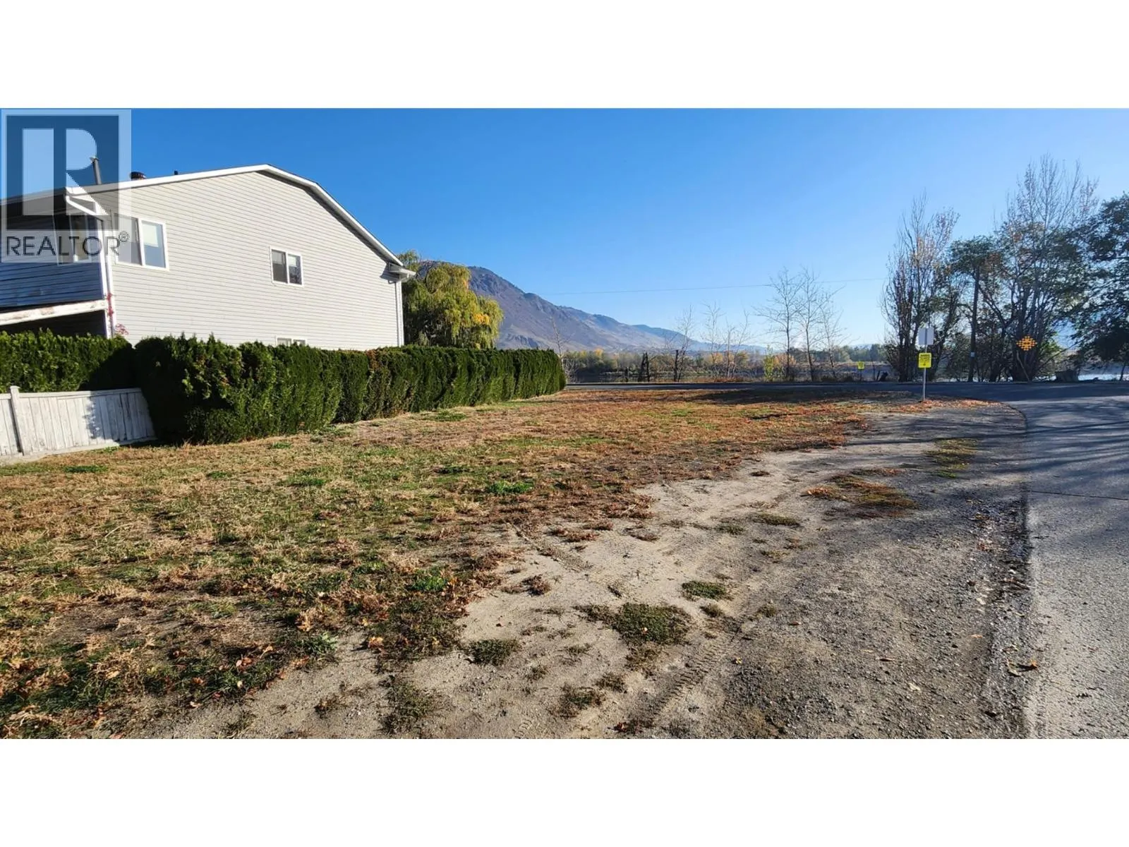 255 SCHUBERT Drive