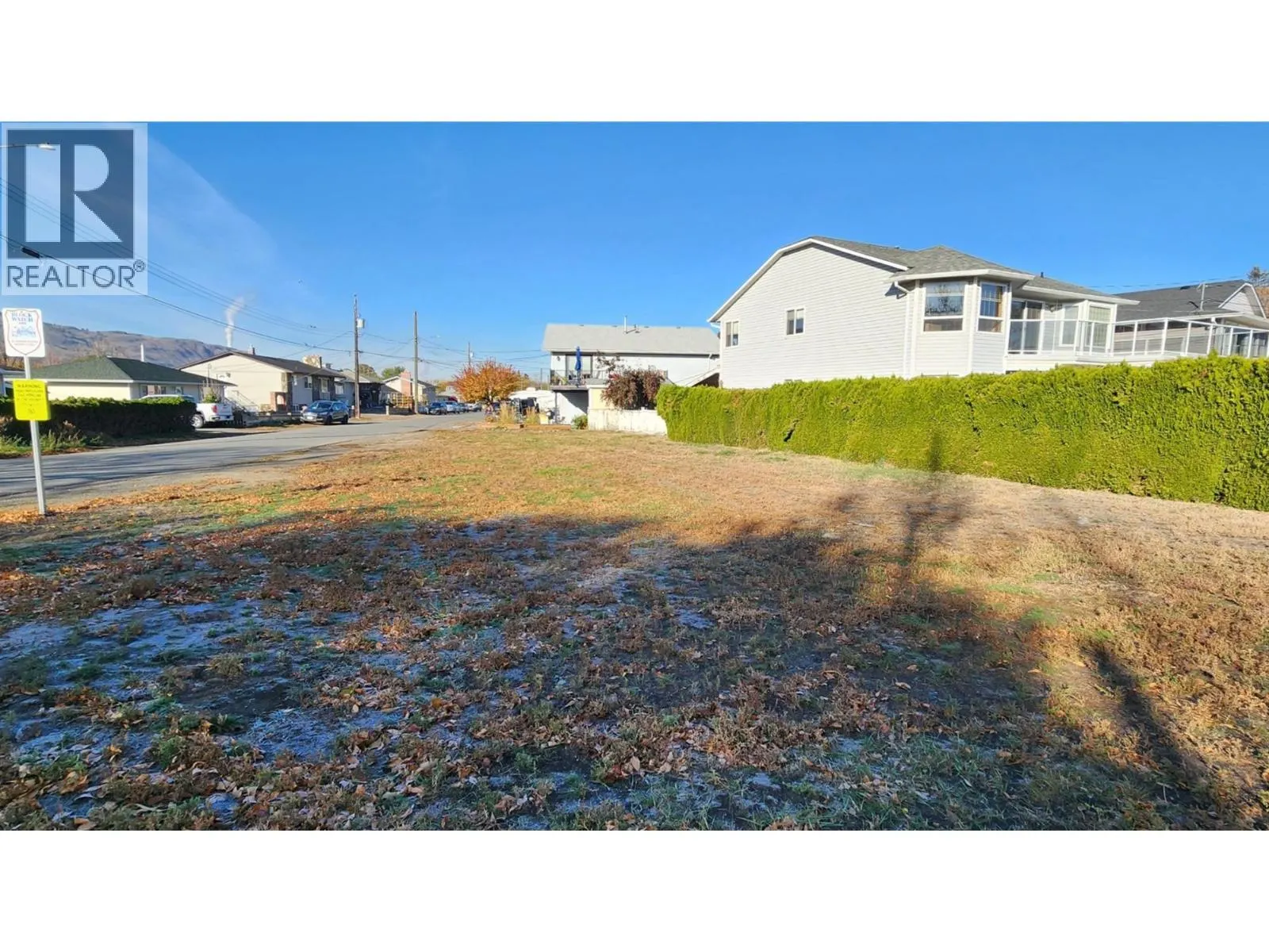 255 SCHUBERT Drive