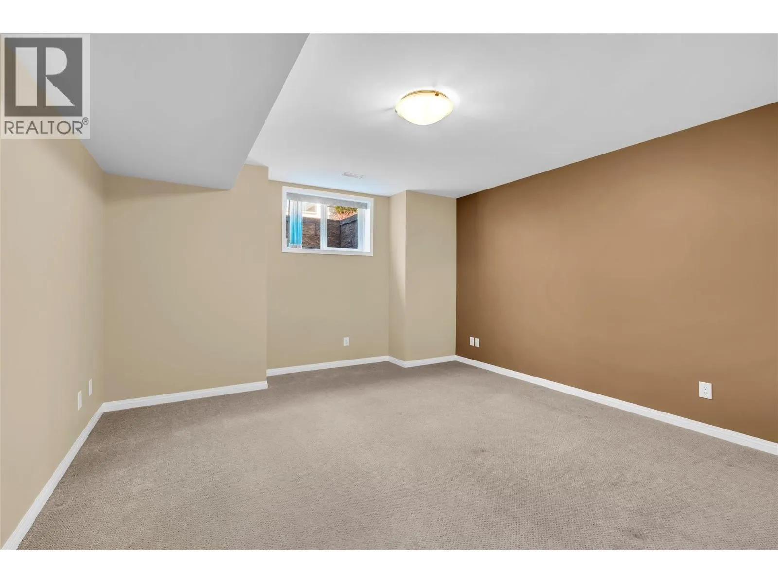 170 Stocks Crescent Unit# 185