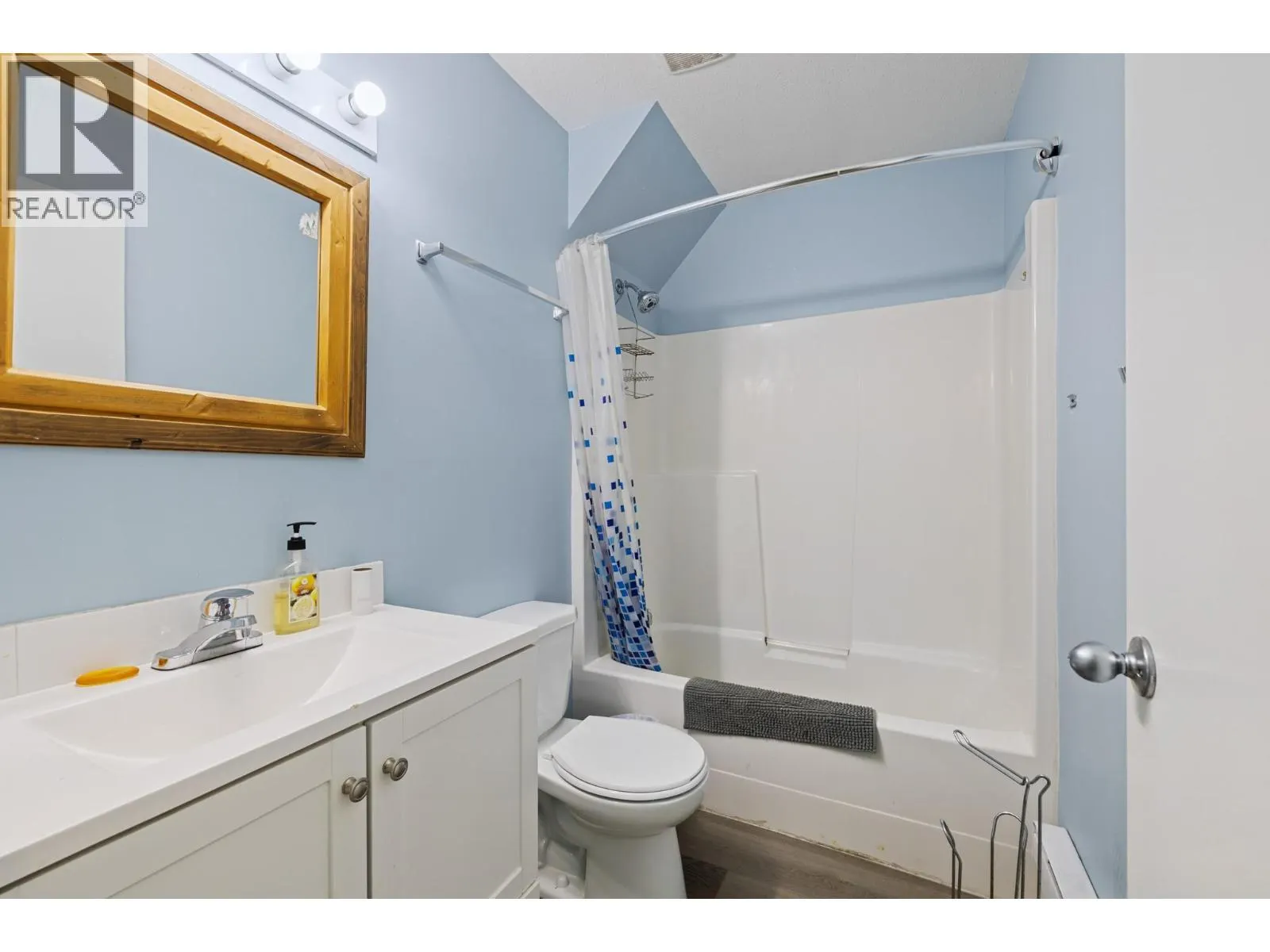 7475 Porcupine Road Unit# 3