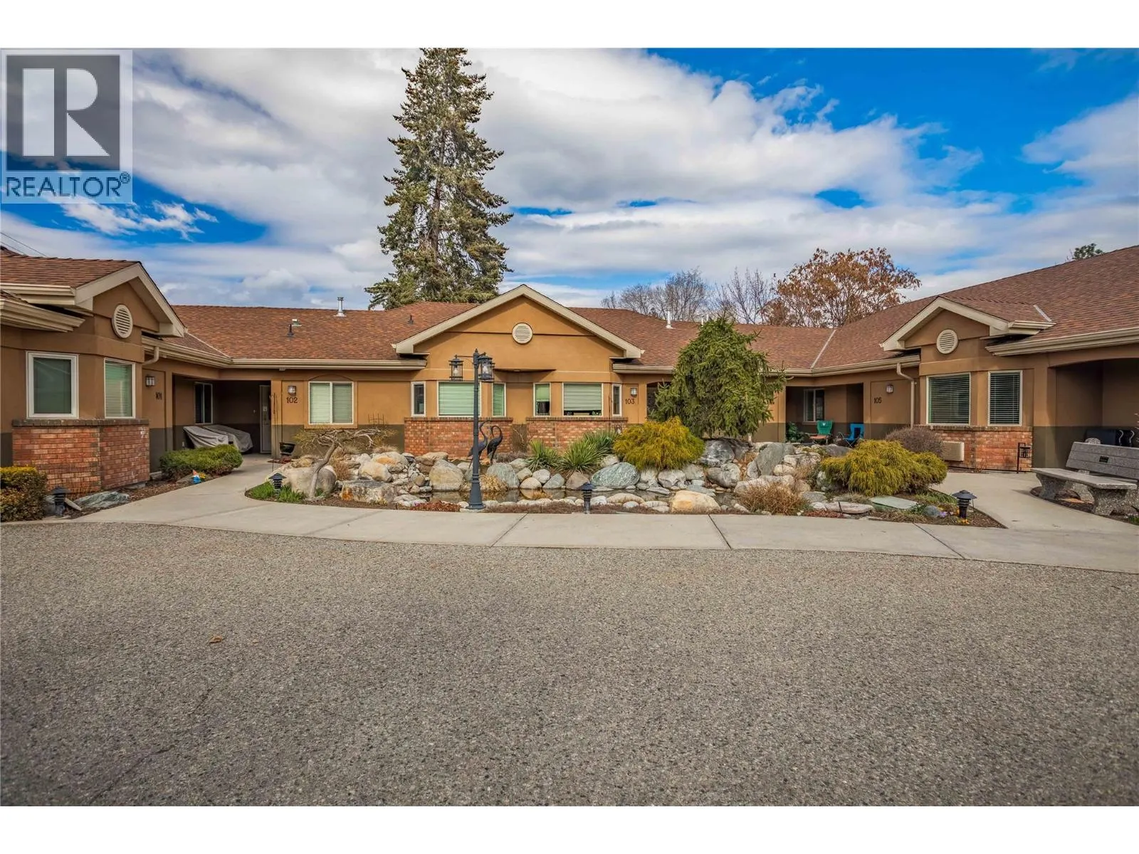 4433 Gordon Drive Unit# 117