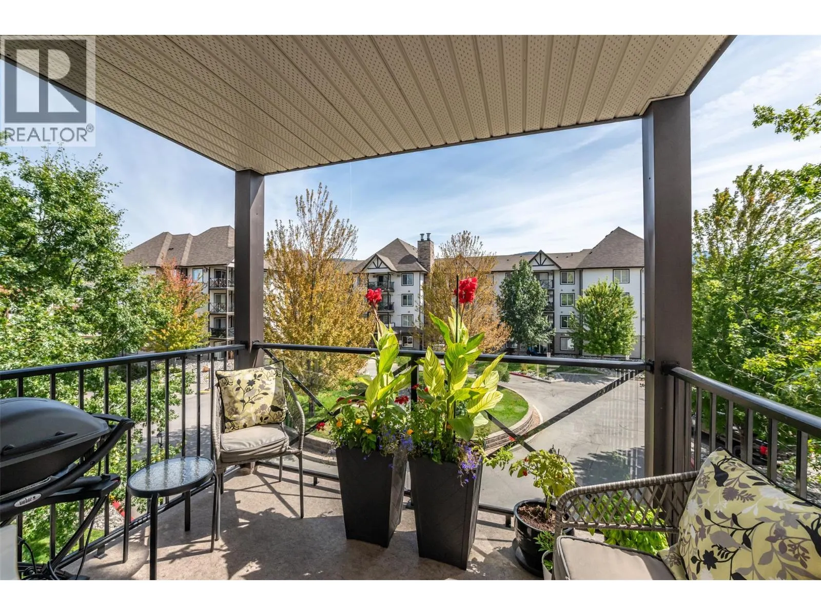 256 Hastings Avenue Unit# 316