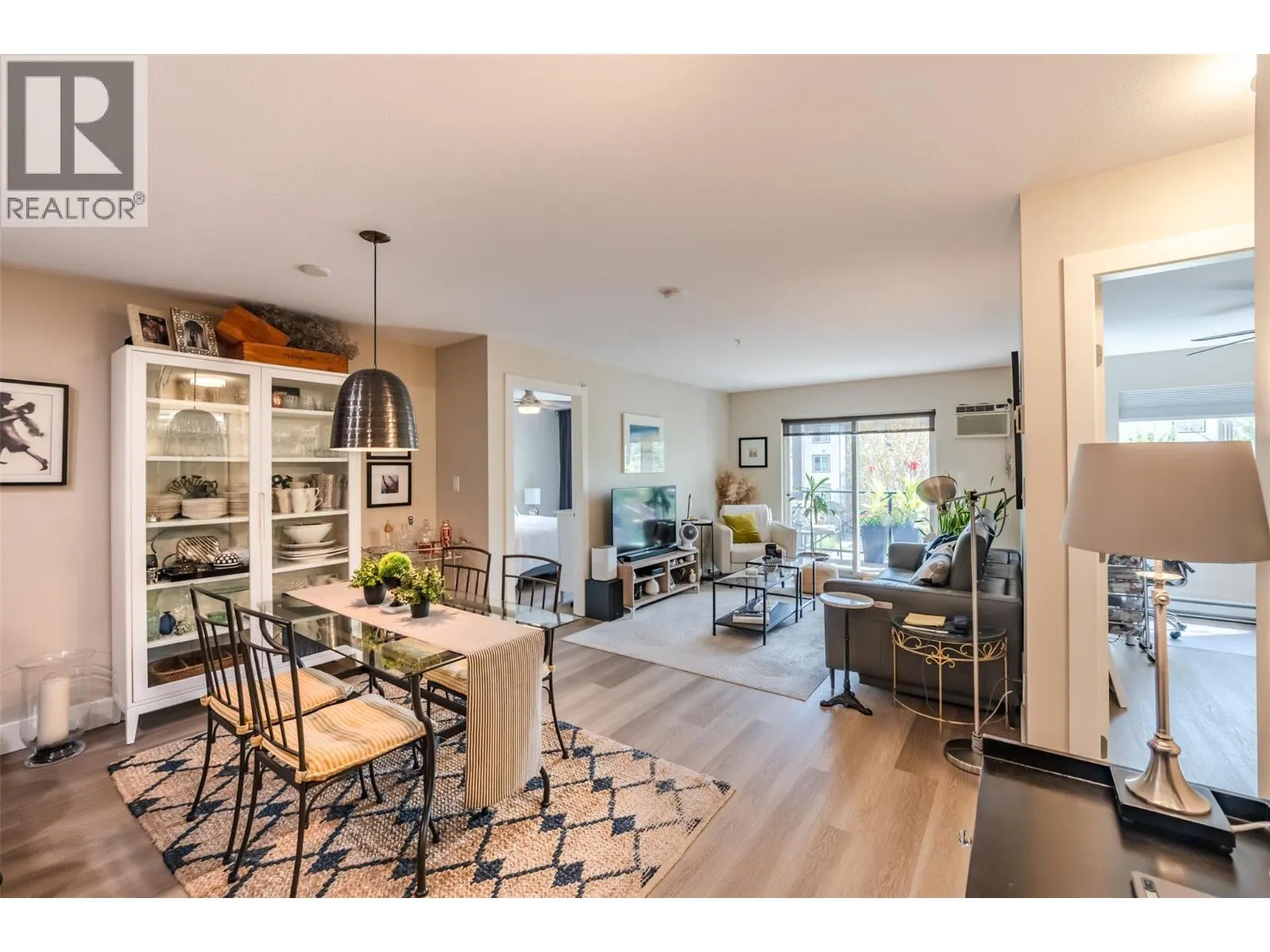 256 Hastings Avenue Unit# 316