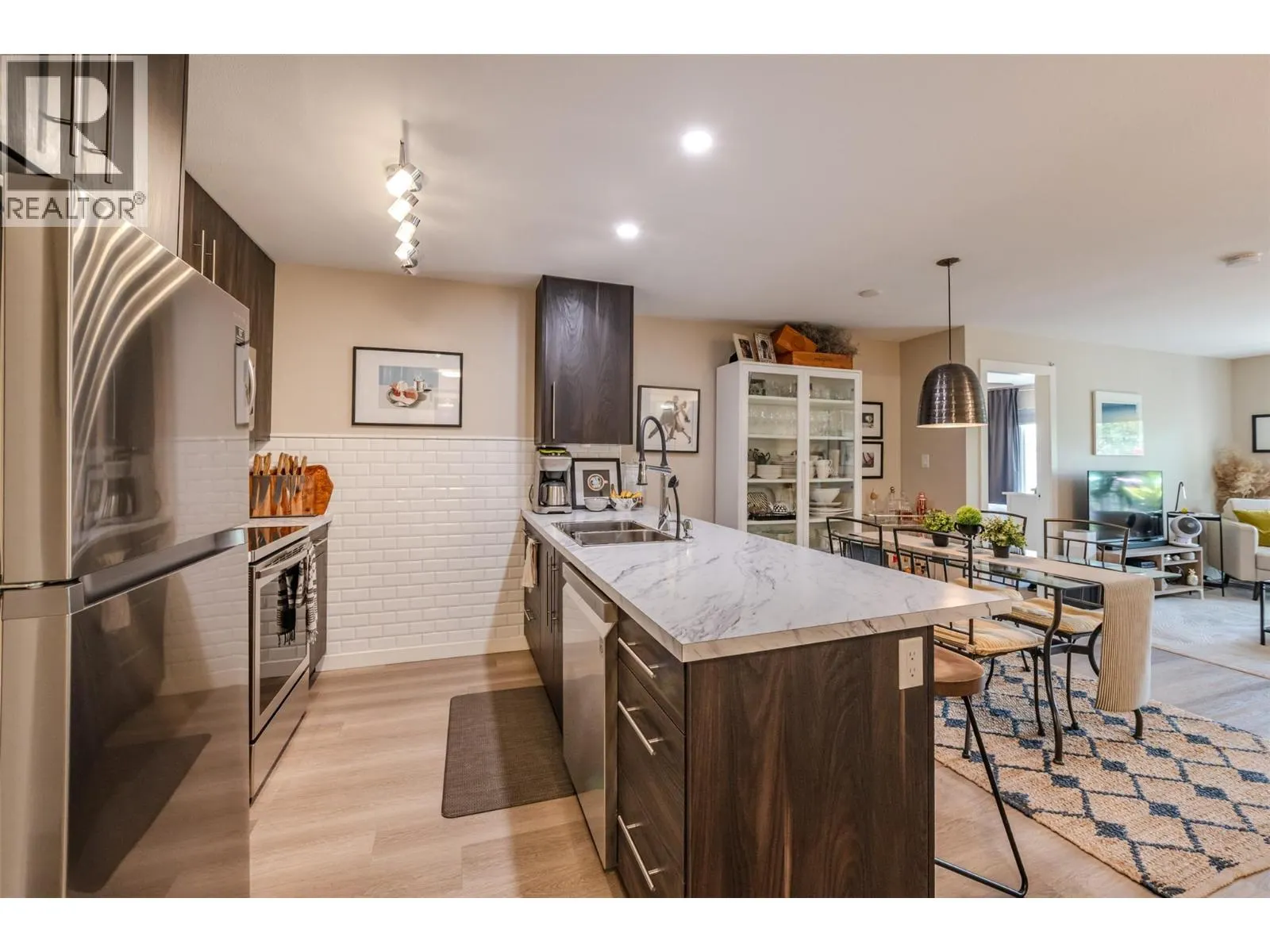 256 Hastings Avenue Unit# 316