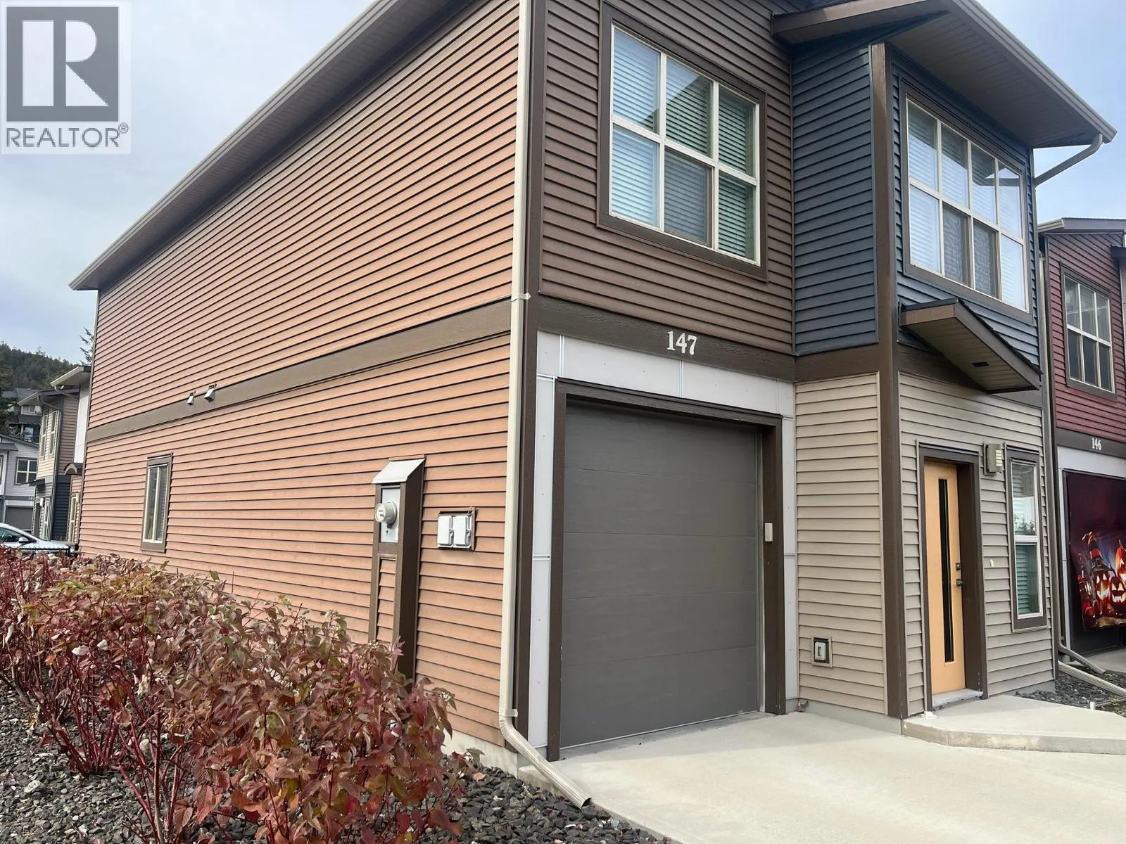 1850 HUGH ALLAN Drive Unit# 147