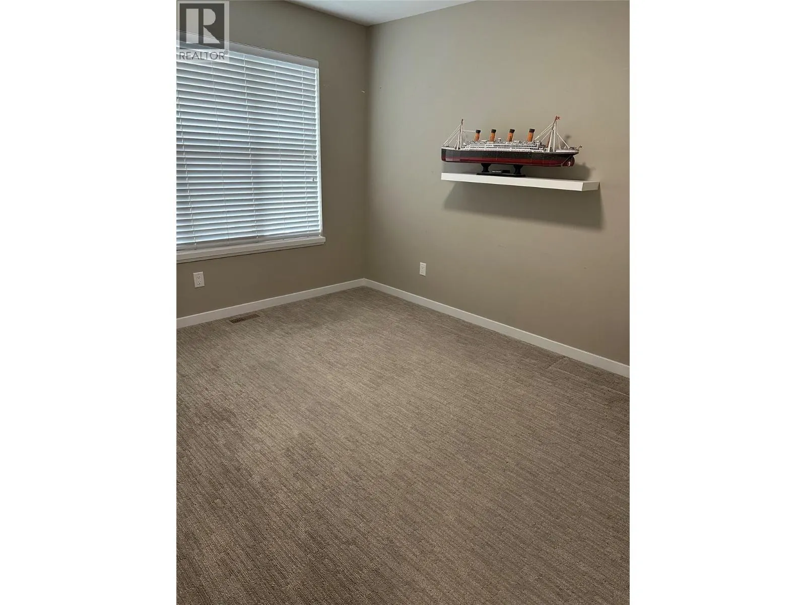 1850 HUGH ALLAN Drive Unit# 147