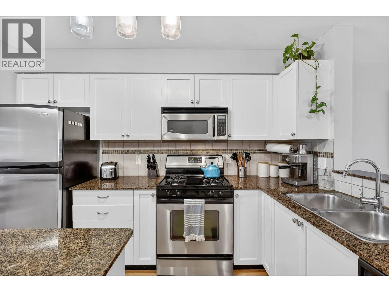 1853 Parkview Crescent Unit# 6