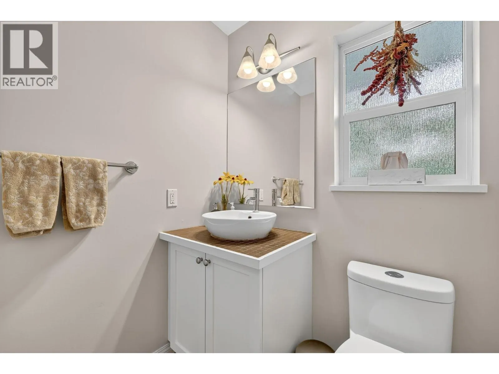 1853 Parkview Crescent Unit# 6