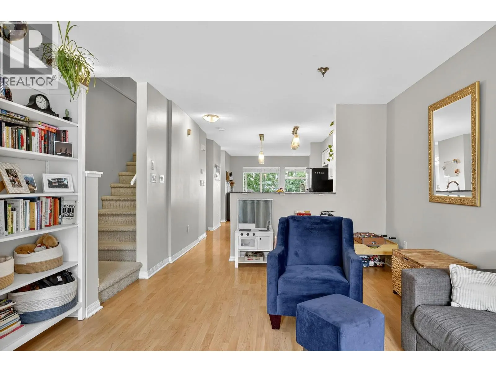 1853 Parkview Crescent Unit# 6