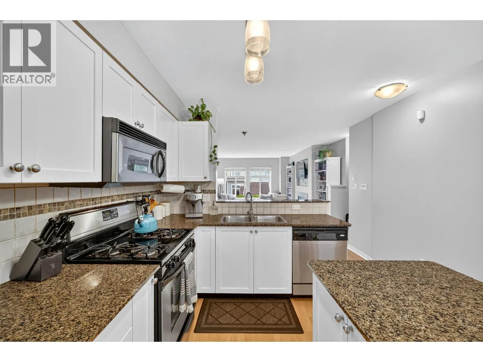 1853 Parkview Crescent Unit# 6