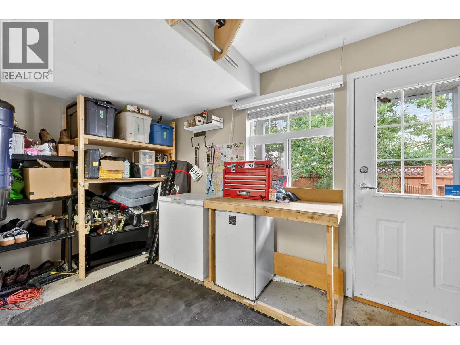 1853 Parkview Crescent Unit# 6
