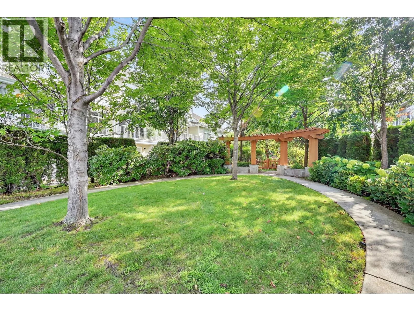 1853 Parkview Crescent Unit# 6