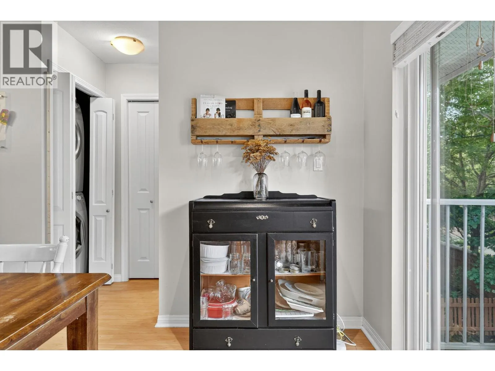 1853 Parkview Crescent Unit# 6