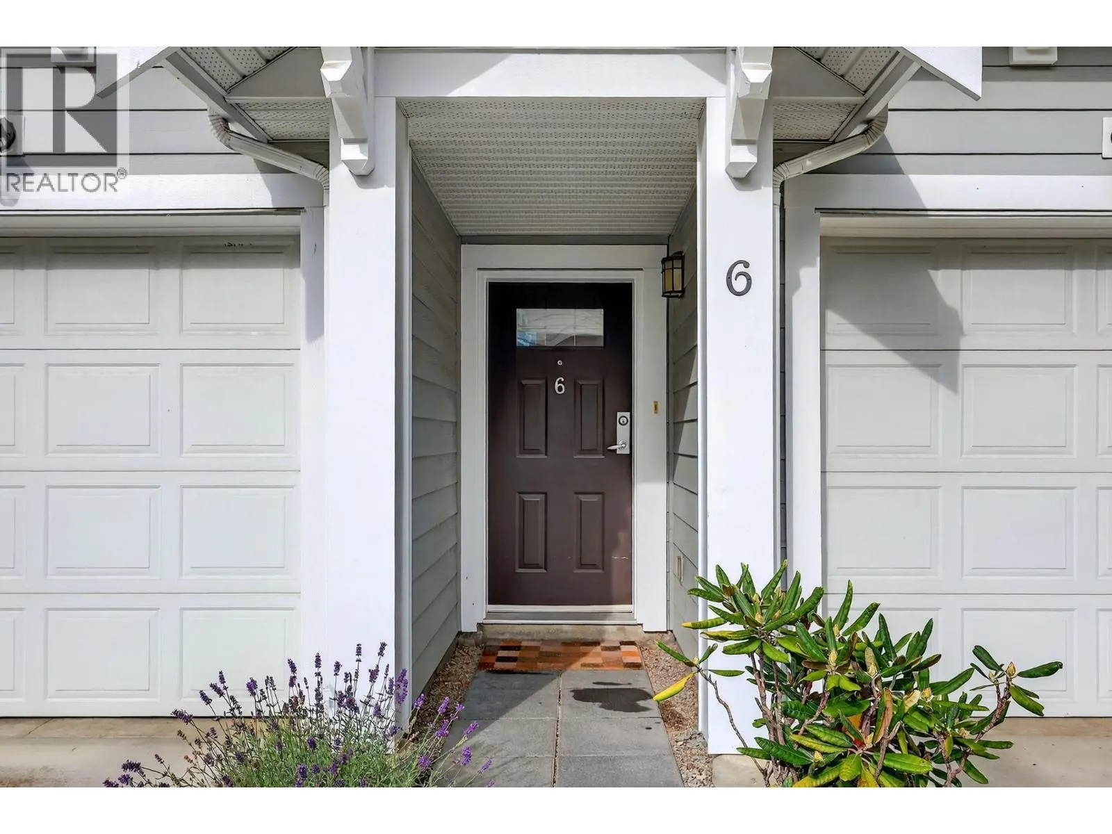 1853 Parkview Crescent Unit# 6
