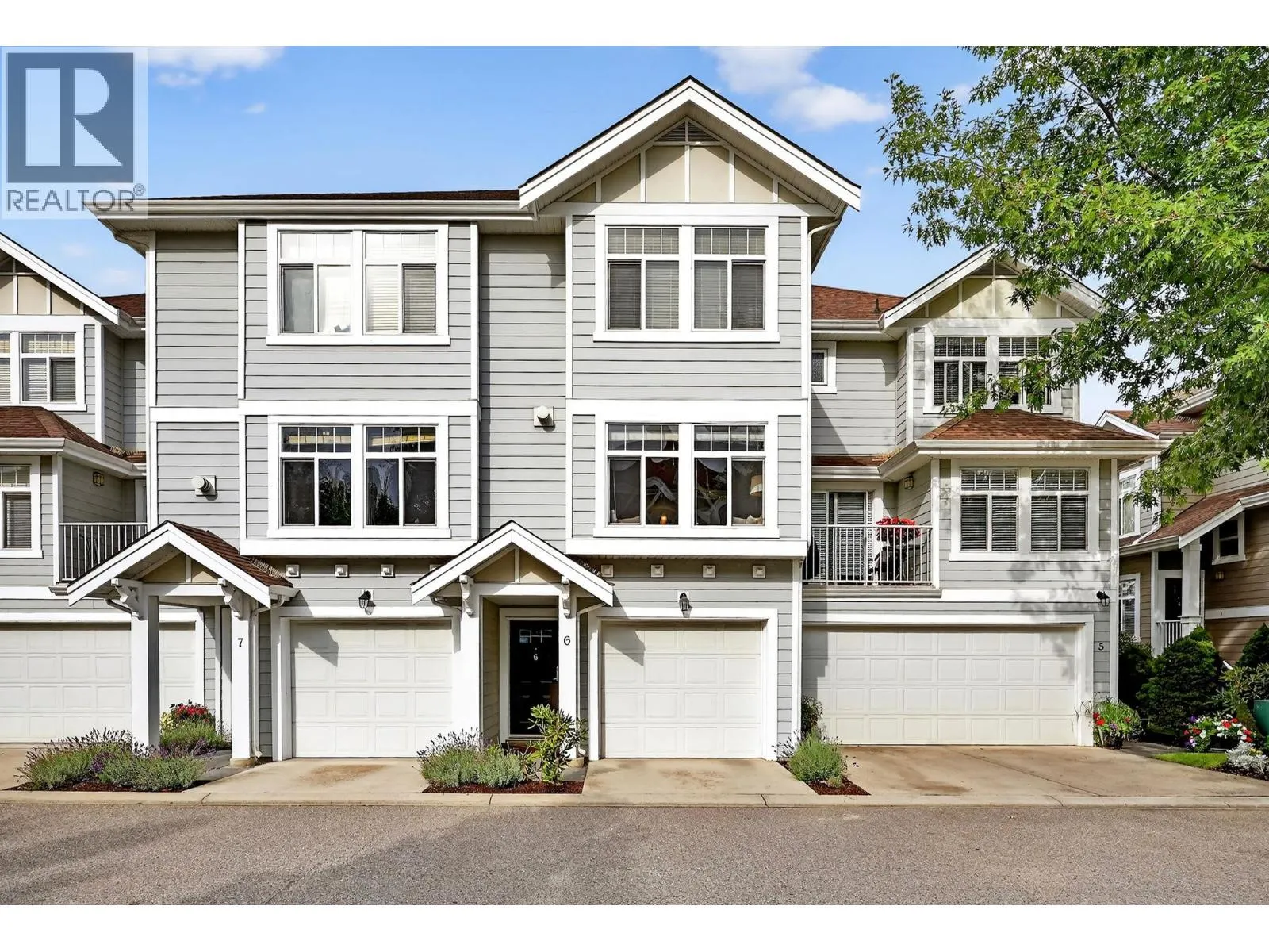 1853 Parkview Crescent Unit# 6