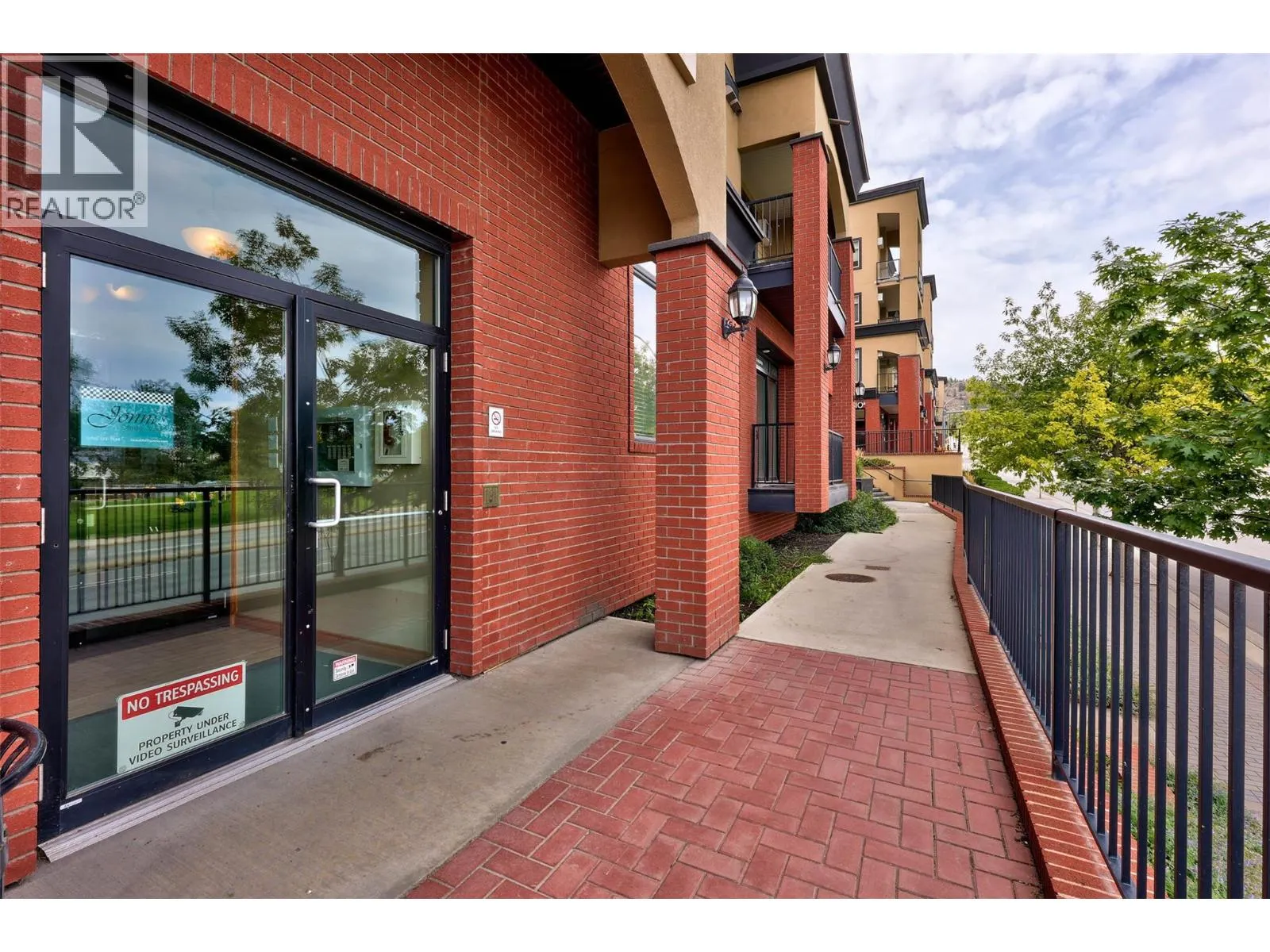 765 McGill Road Unit# 102
