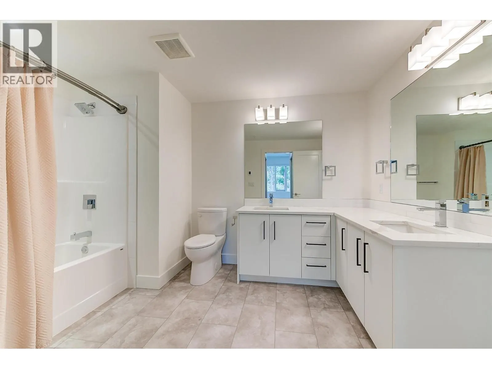3434 Mckinley Beach Drive Unit# 309