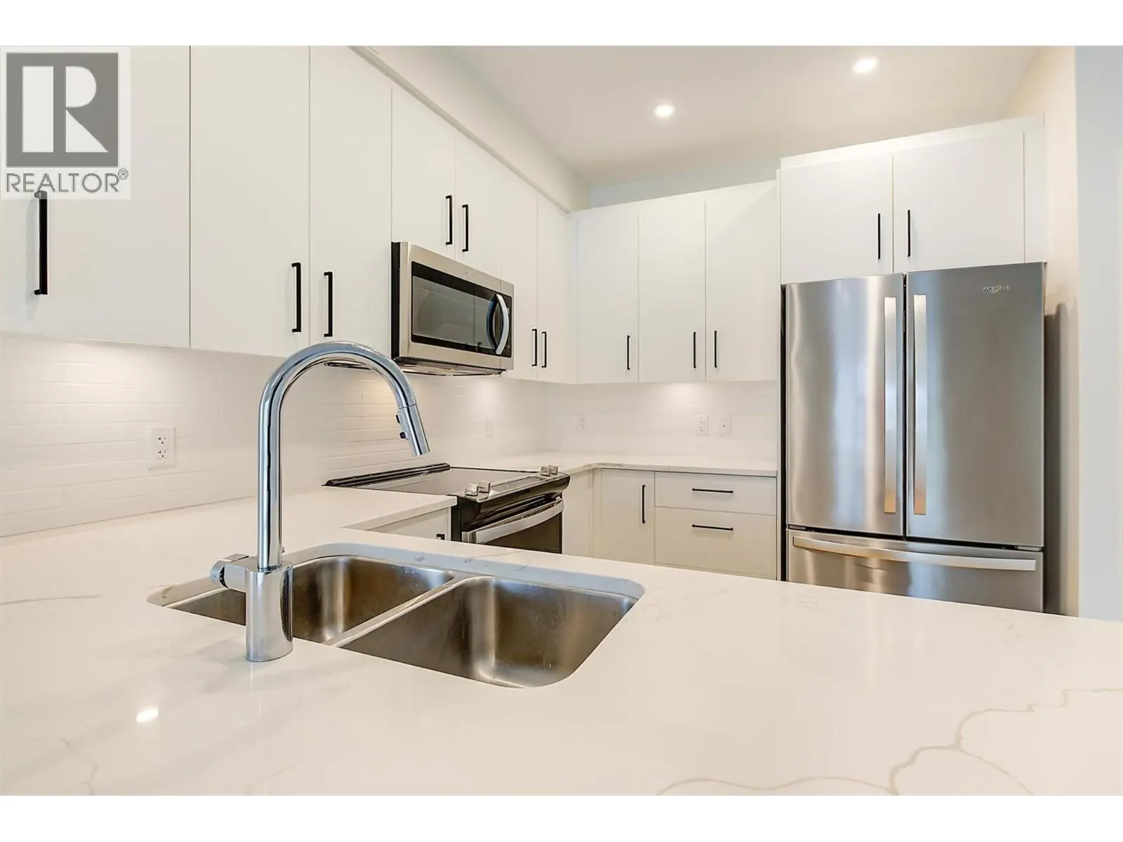 3434 Mckinley Beach Drive Unit# 309