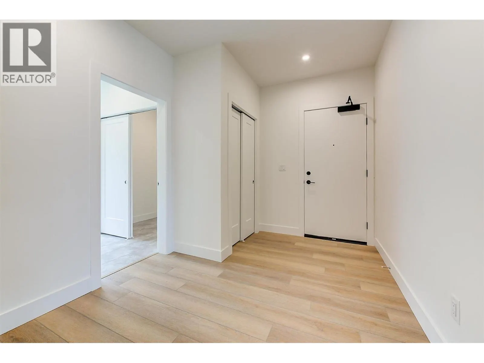 3434 Mckinley Beach Drive Unit# 309