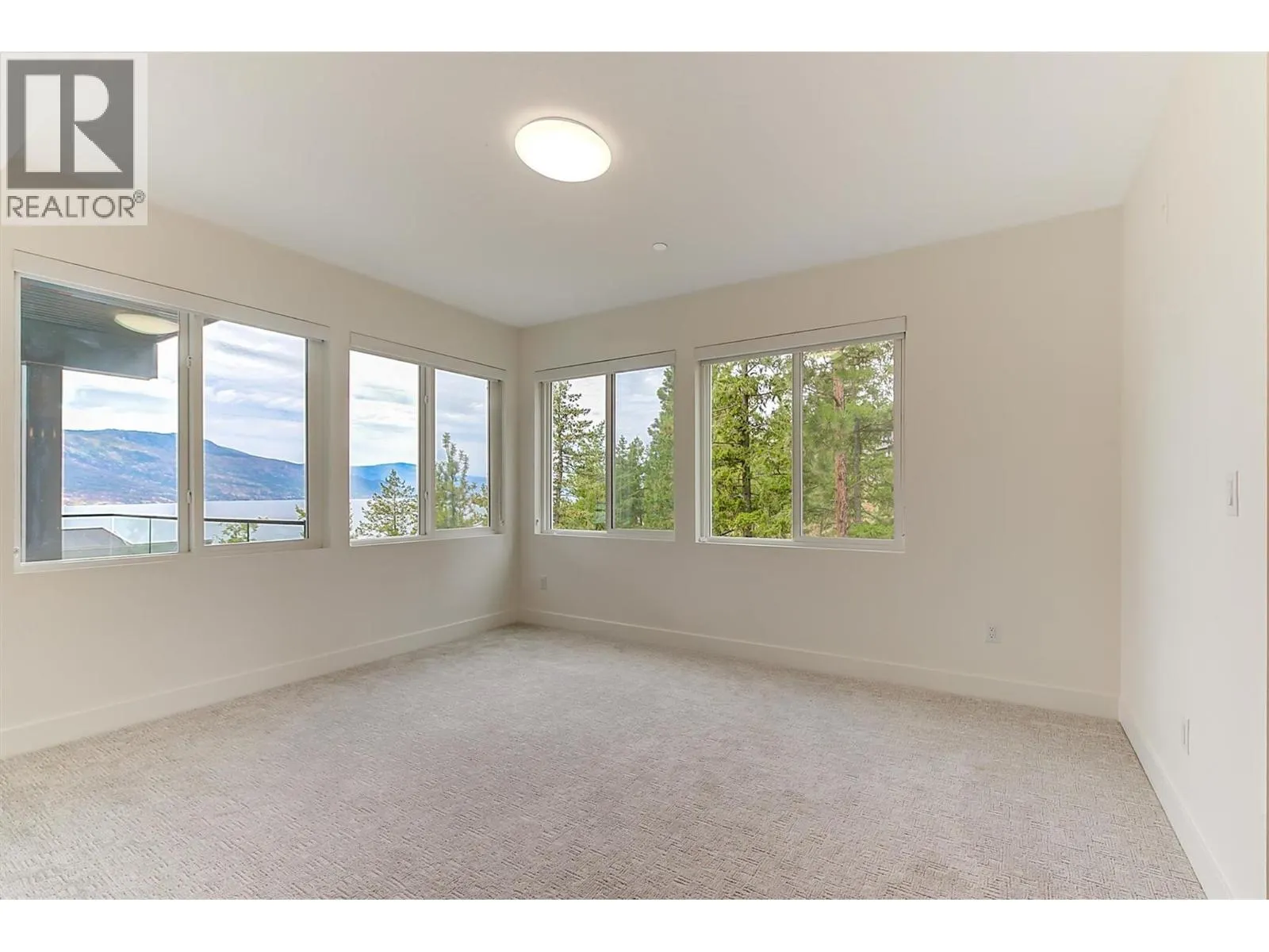 3434 Mckinley Beach Drive Unit# 309