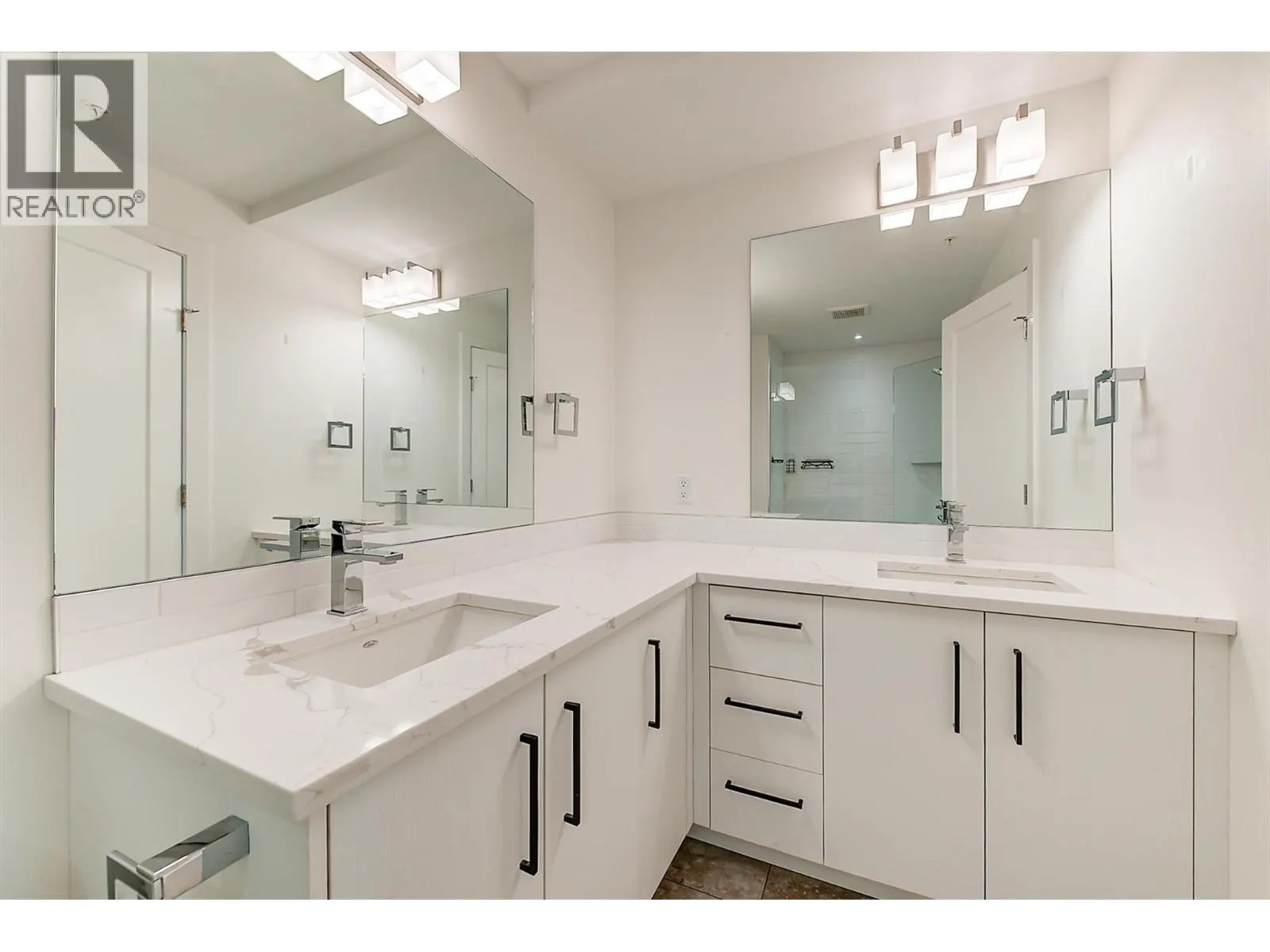 3434 Mckinley Beach Drive Unit# 309