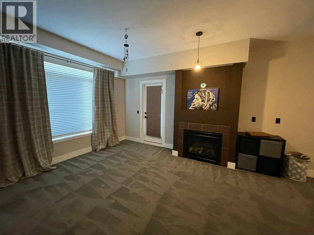 2532 Shoreline Drive Unit# 301