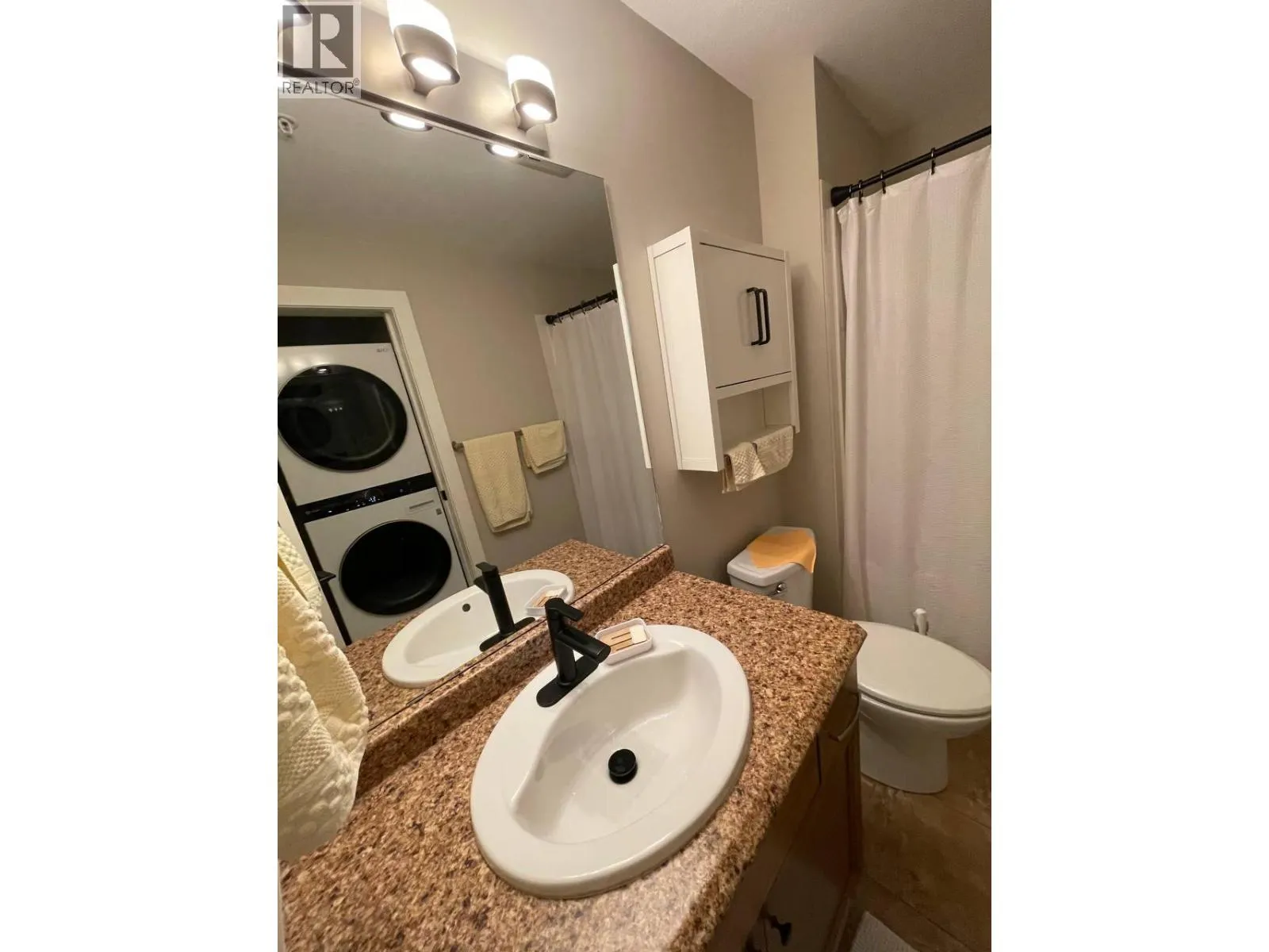 2532 Shoreline Drive Unit# 301