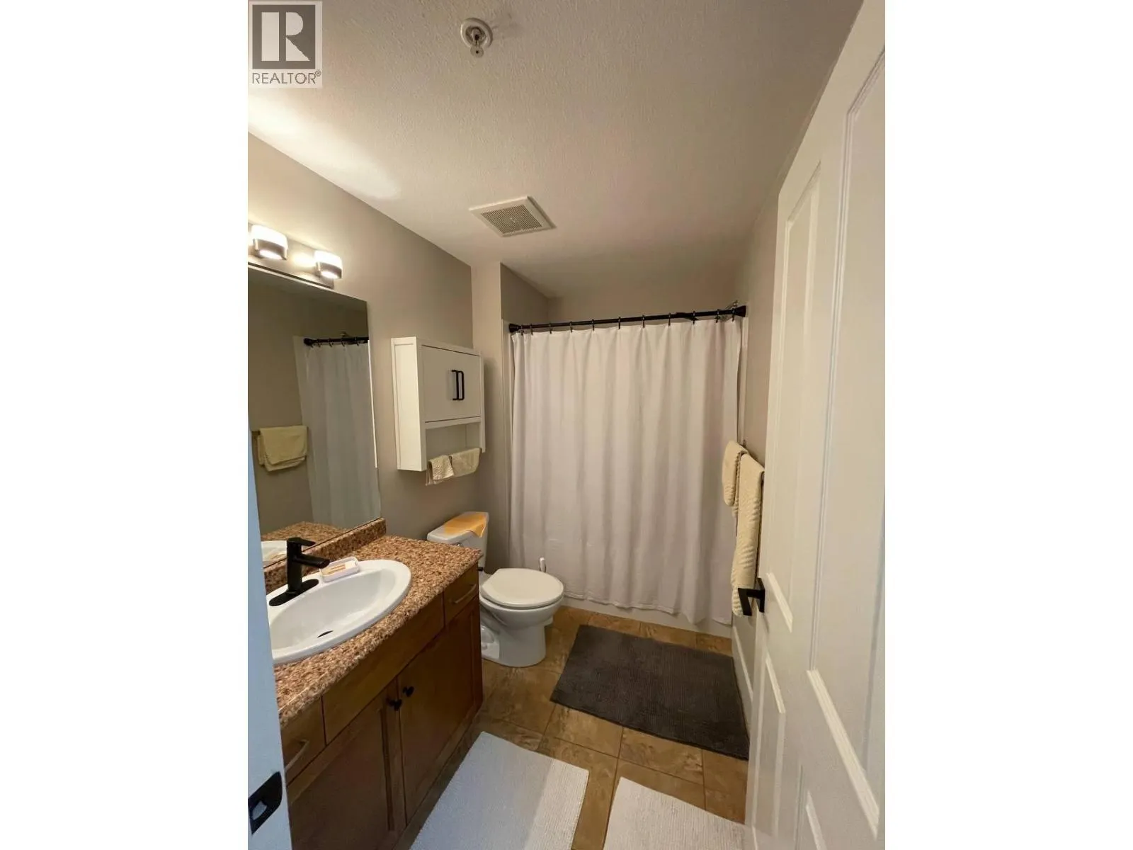 2532 Shoreline Drive Unit# 301