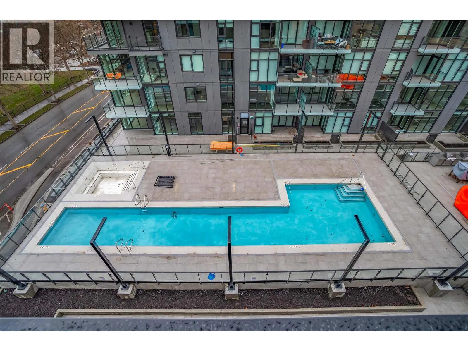 3409 Lakeshore Road Unit# PH S607
