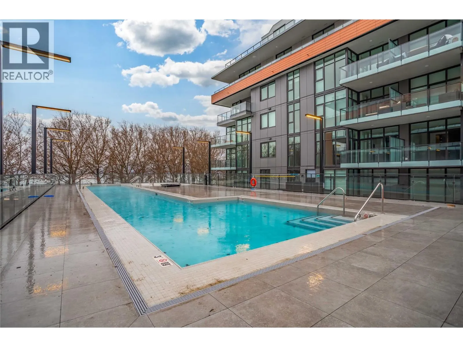 3409 Lakeshore Road Unit# PH S607