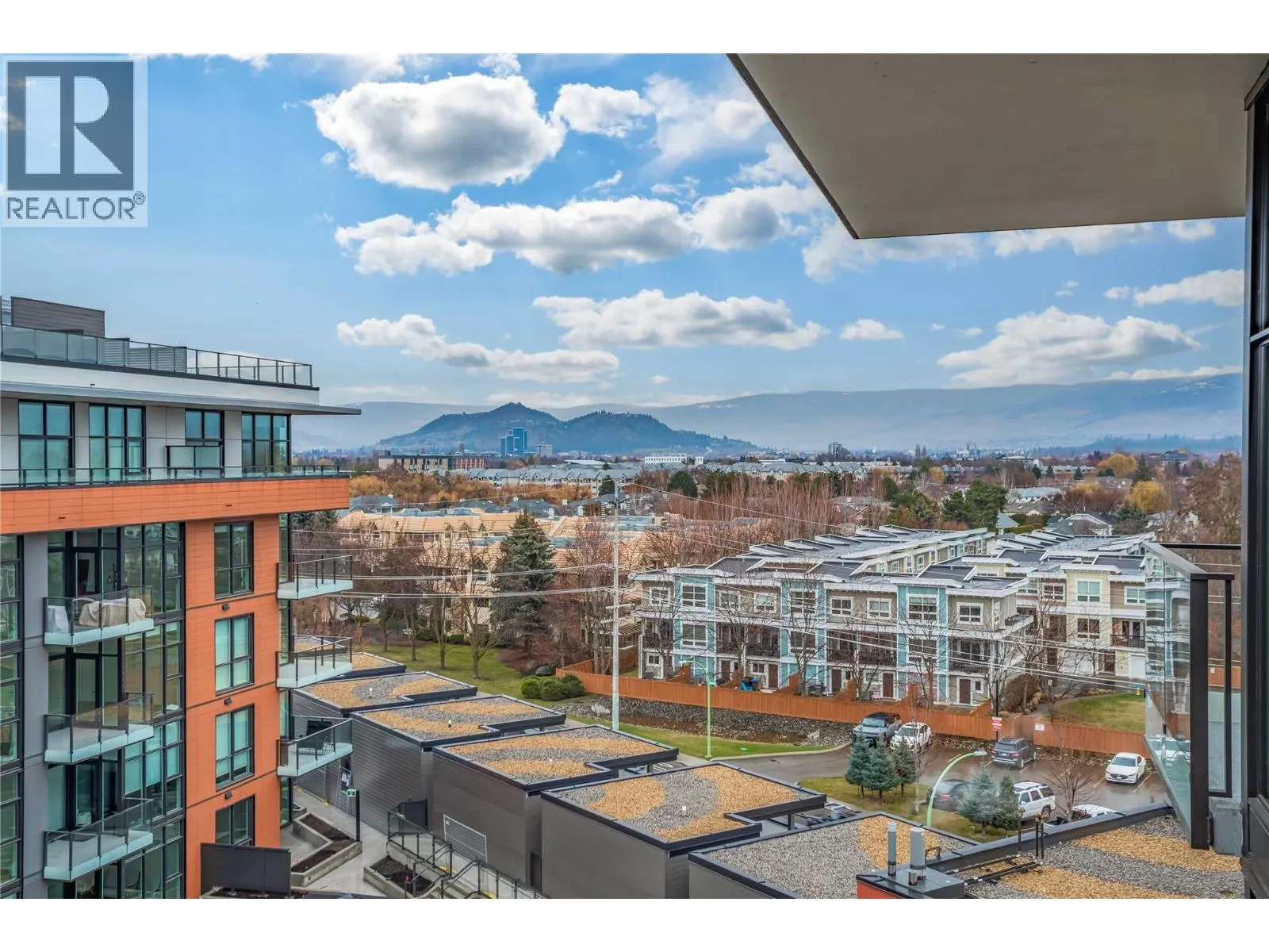 3409 Lakeshore Road Unit# PH S607