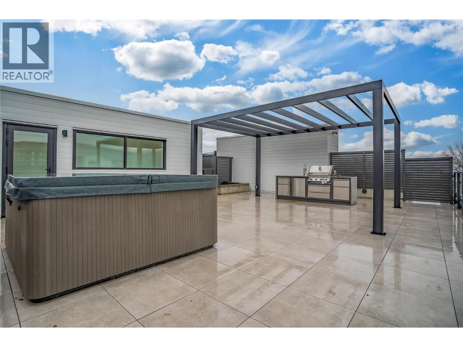 3409 Lakeshore Road Unit# PH S607
