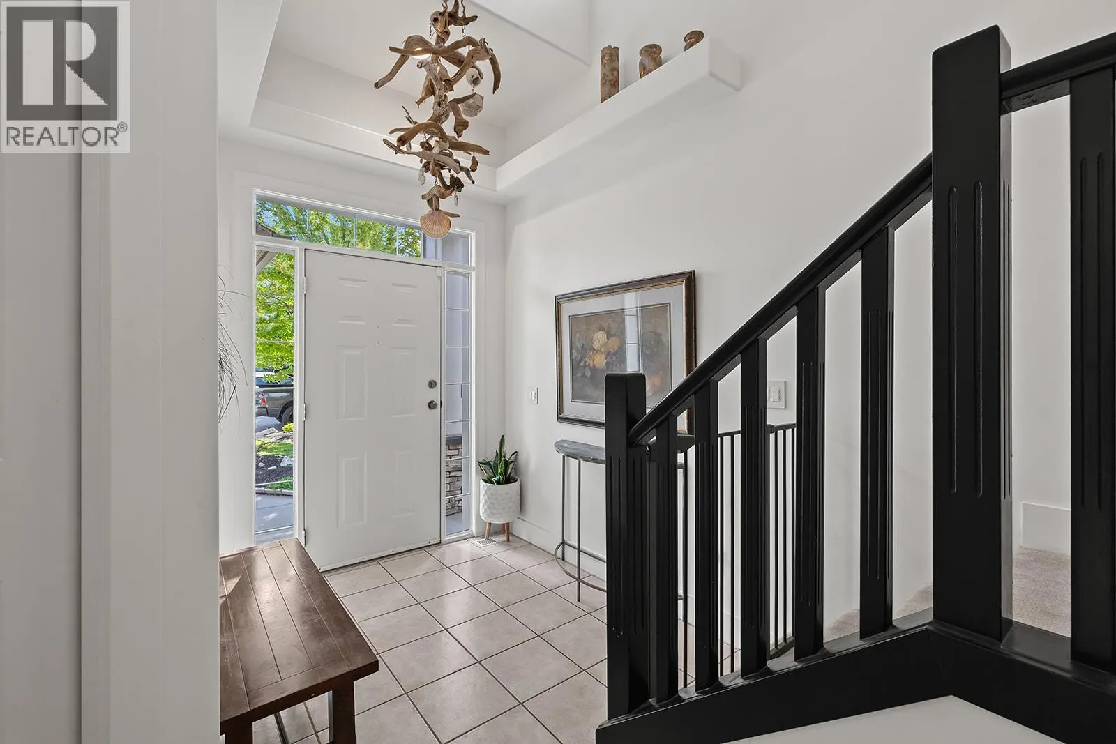 606 South Crest Drive