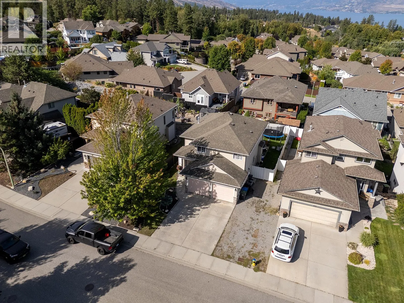 606 South Crest Drive