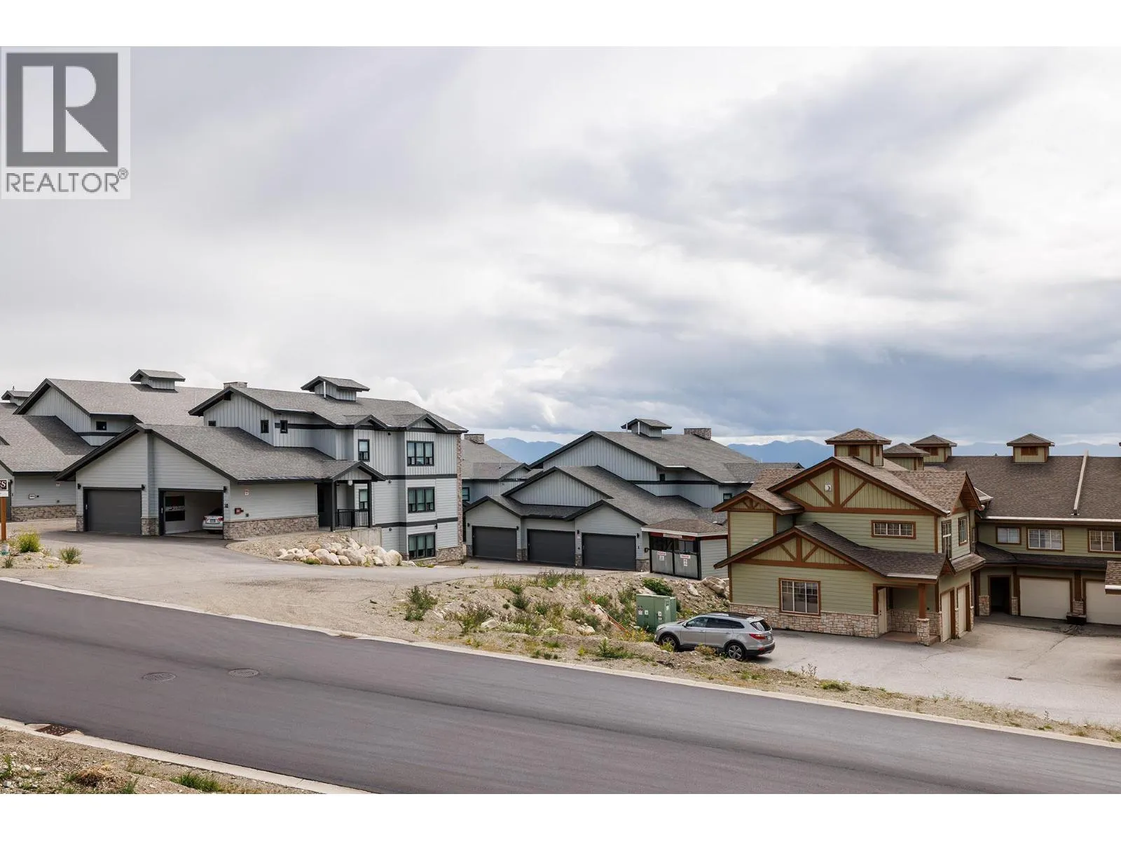 5030 Snowbird Way Unit# 208