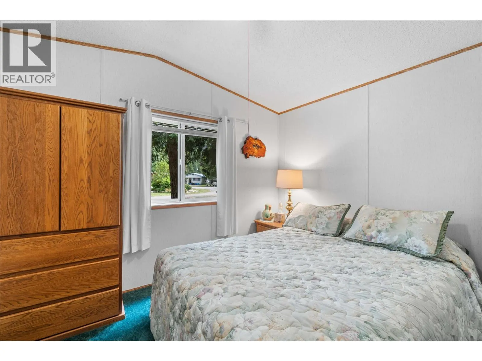 5161 63 Avenue NE Unit# 2