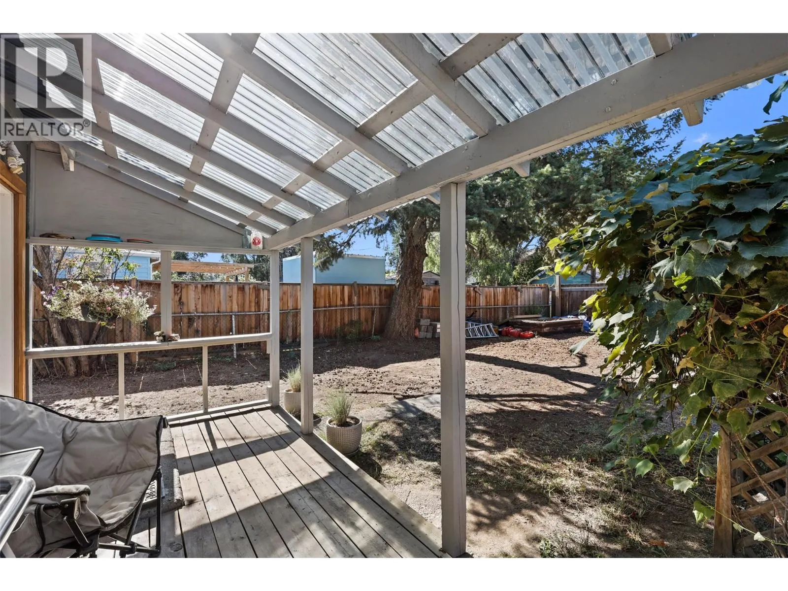 363 CAMPBELL Avenue