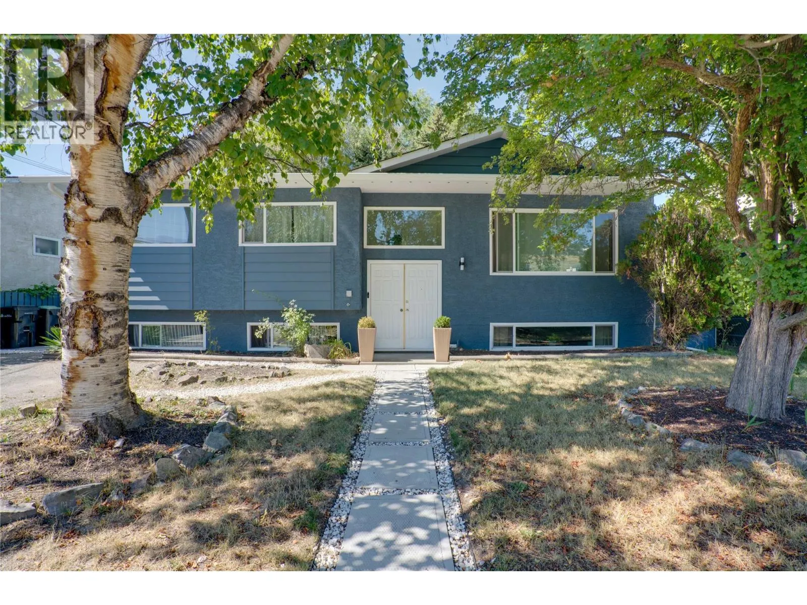 1802 43 Street