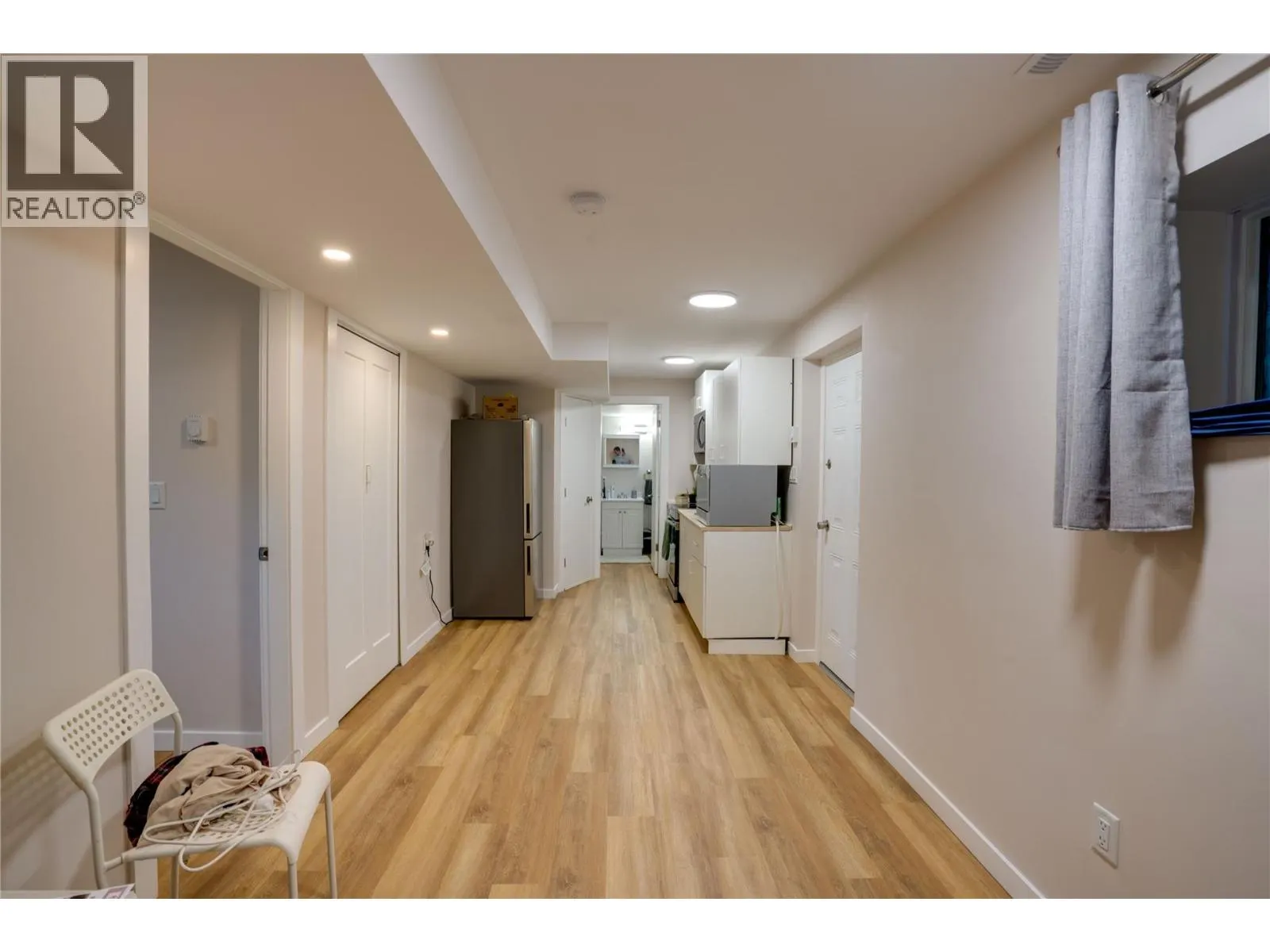 1802 43 Street