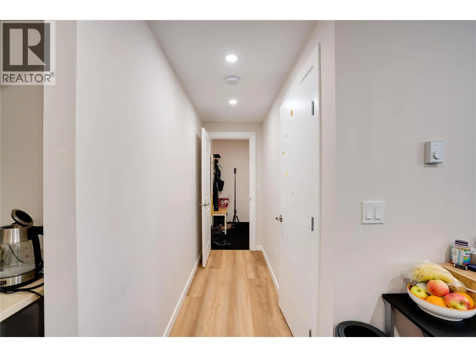 1802 43 Street
