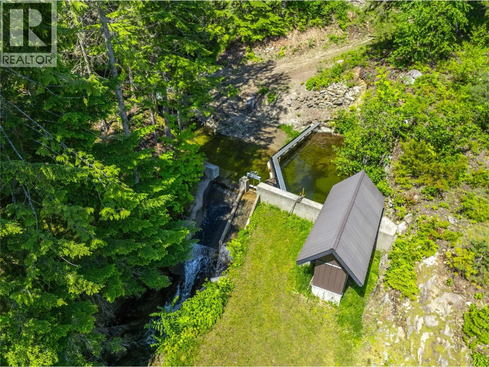 1734 MT Begbie Road