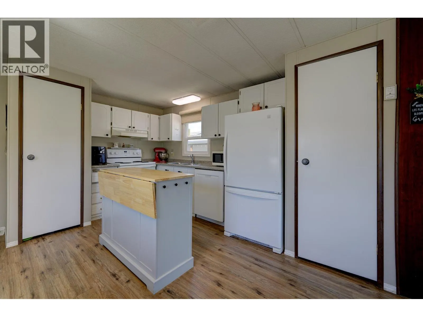 2400 OAKDALE Way Unit# 23
