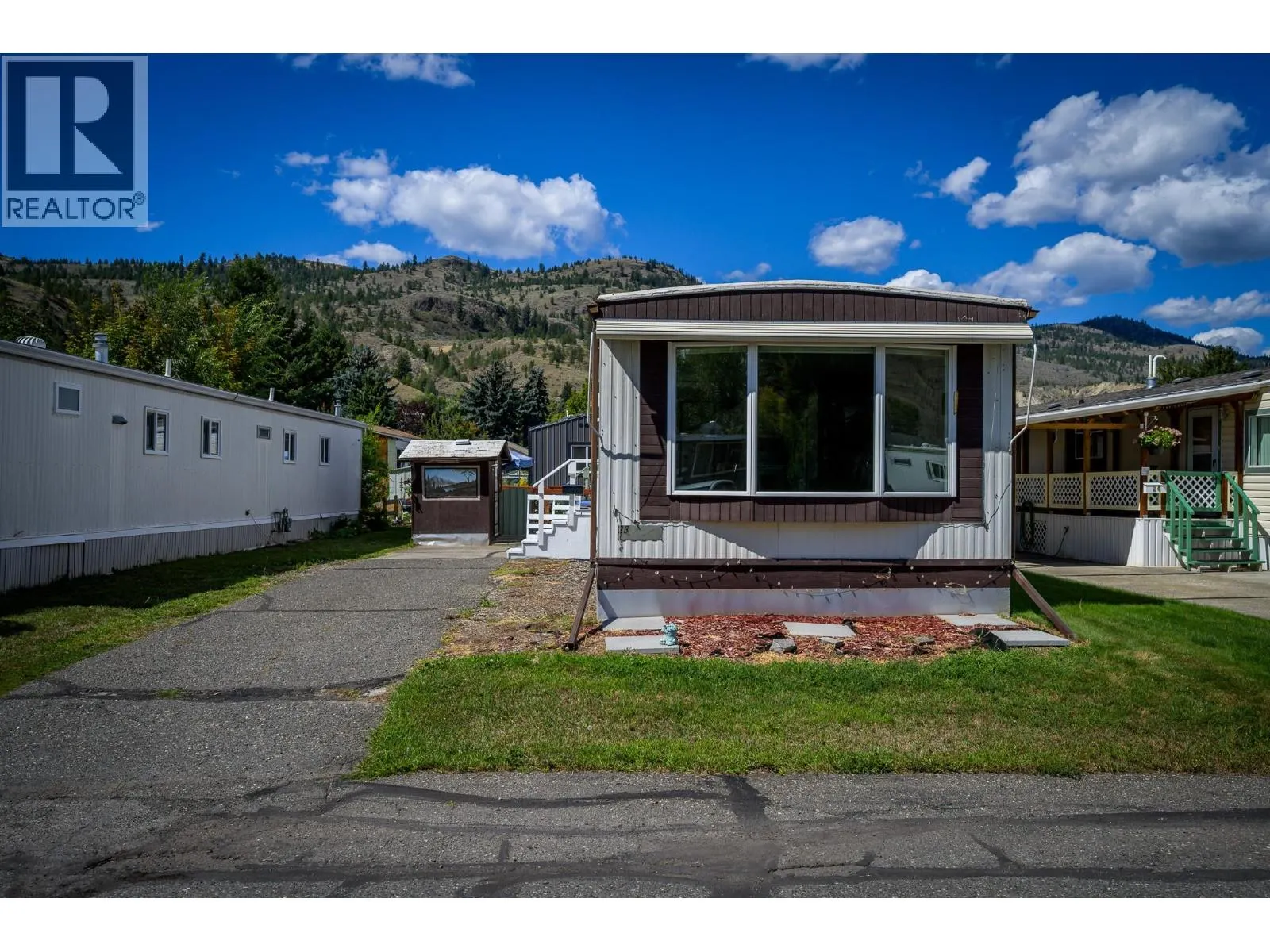 2400 OAKDALE Way Unit# 23