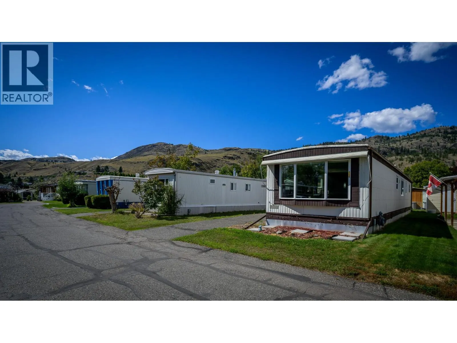 2400 OAKDALE Way Unit# 23