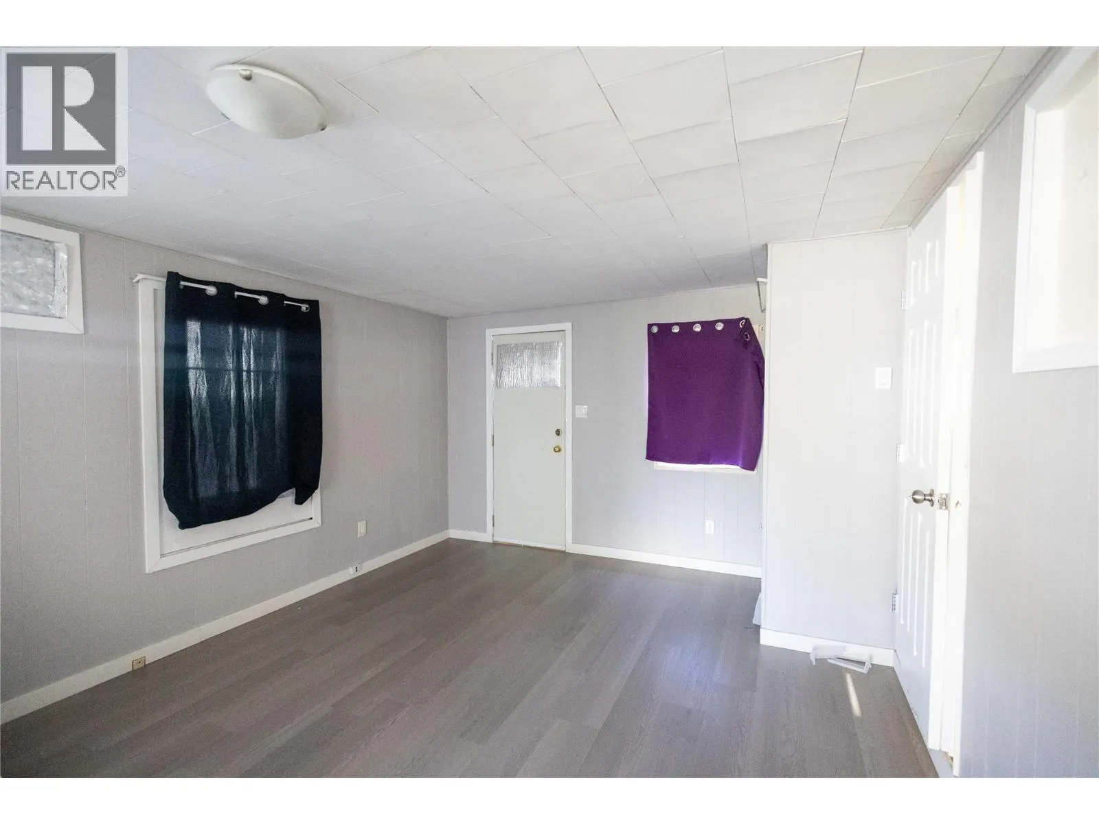 506 Guildford Court