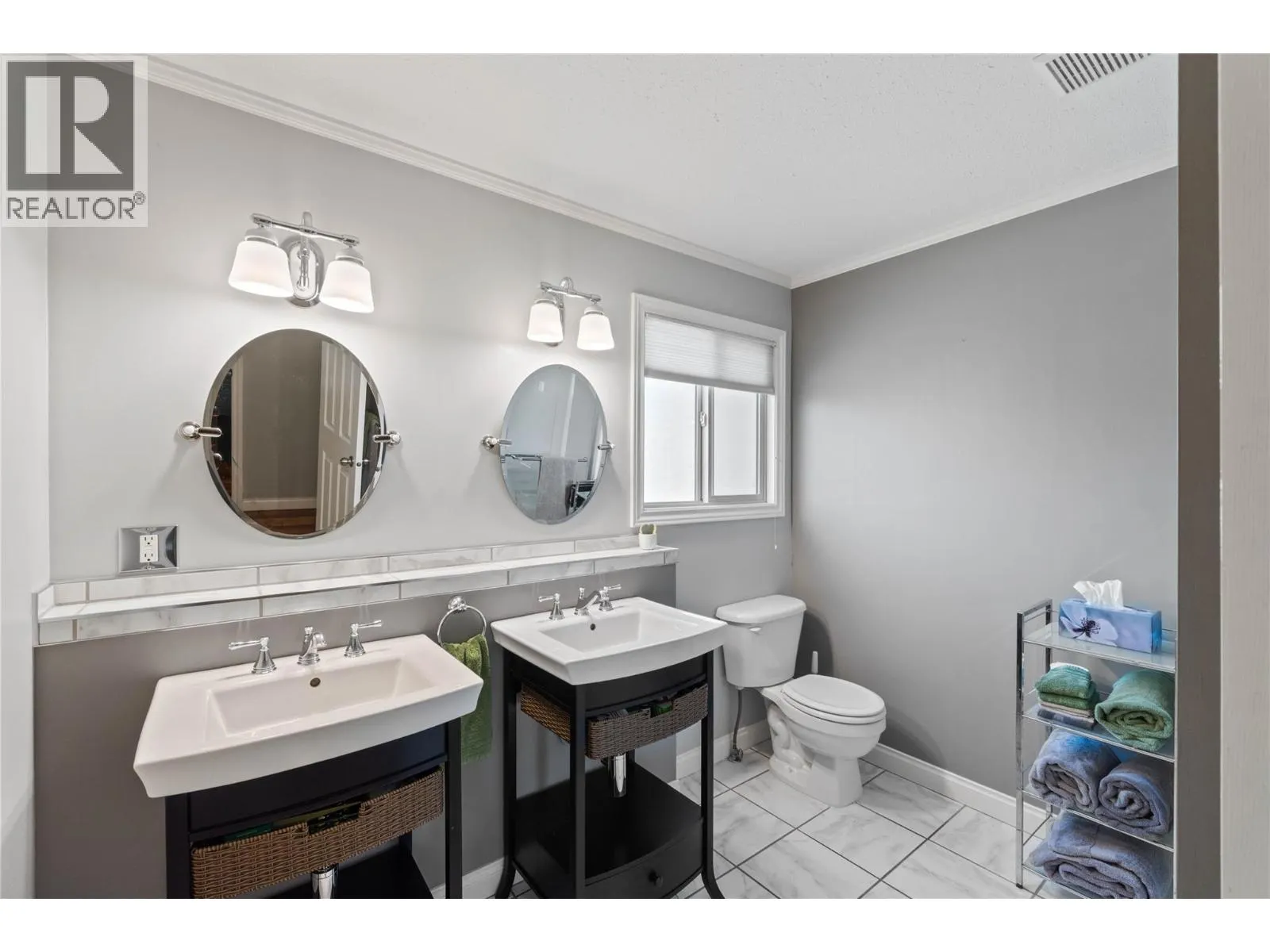 1555 Summit Drive Unit# 12