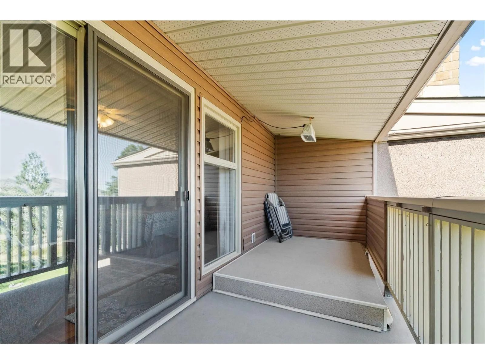 1555 Summit Drive Unit# 12
